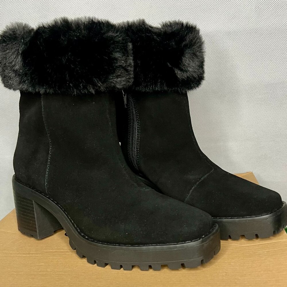 Andre Assous Milana Women's Boots Fur Trim/fold down Water Resistant Suede 6 NEW